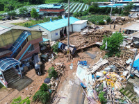 쑥대밭 된 가평 신상리 마을 [포토뉴스]