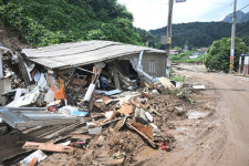 쑥대밭 된 가평 신상리 마을 [포토뉴스]