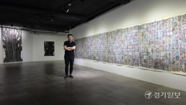 “차가움과 따뜻함, 붓과 칼의 대비” 해움미술관 2025 첫 기획전 ‘온, 한의 표면- 붓과 칼의 담’ [전시리뷰]