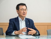 (주)한솥밥푸드서비스한국산업인력공단 본부점 | 김영동 한국산업인력공단 본부장 "청렴·신뢰 통해 기업·노동자 동반성장 생태계 구축" [경기인터뷰]