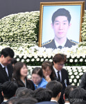 “바다의 별, 영원히 기억하겠다”…故 이재석 경사 영결식 엄수