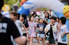 책가게에서 플리마켓까지…꾸준히 이어지는 선행초의 나눔 전통