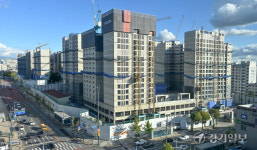 126동은 팔달구, 127동은 권선구…우린 규제지역인데 옆동은 아니라고?