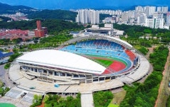 안산와스타디움 주차장서 화재…안산 그리너스 버스 불 타