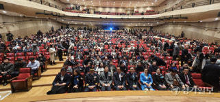 1천300억 투입 평택아트센터 준공식 개최…경기 남부 문화도시 도약 시동