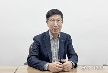 “공포가 기록 지우는 시대, 균형점 찾아야” 박수열 경기도사진앨범인쇄협동조합 이사장 [인터뷰]