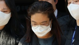 약 탄 술로 남편 살해 시도 부천 태권도장 직원·관장 구속 연장