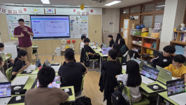 “놀이로 기초 다지고 스스로 읽고 쓴다”…인천당산초 ‘디지털 수업 혁신’ [인간중심 AI 교육 ③]