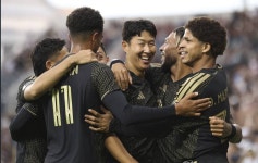 손흥민 3경기 연속골…LAFC, 4-0 대승 거두며 서부 2위 도약