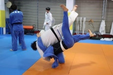 예산유도체육관