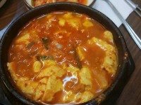 비 오는 날에는 뜨끈한 김치 순두부 먹어요 