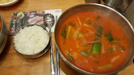 이화수전통육개장 맛보고 왓어요