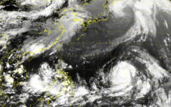 괌 관통하는 슈퍼 태풍 마와르…바이든 '비상선언'에 괌 주민 대피령