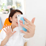 스마트 스트랩 휴대폰 핸드폰 거치대 링 뽁뽁이 실리콘 그립 톡 무선충전 폴드 아이폰 플립 : 그레이프이펙트