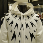 닐바렛 번개 후드 티셔츠 PBJS491S M518S 069 : 럭셔리갤러리 강남점