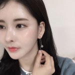 [실버925] 스와로브스키 쏘옥 큐브 드롭 귀걸이 : 벨라판타지