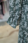 허리 밴드 밑단 프릴 원피스 LJAOP471 : 롯데프리미엄 이천점 르샵