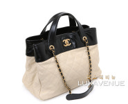 샤넬 블랙 투톤 인더믹스 체인 블랙 토트 숄더백 : 럭스애비뉴