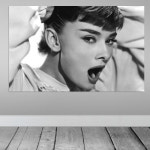 오드리햅번 캔버스액자 - 하품하는 햅번 audrey hepburn : 아트온액자
