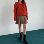 핸드메이드 꽈베기 브이넥 울 니트 (4color) : e-den