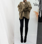 [by eight] 무배 브이 꽈배기 니트 : 바이에잇