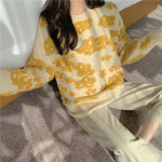 여성 라운드넥 노란꽃 루즈핏 니트 H1154 : 티에스컴퍼니