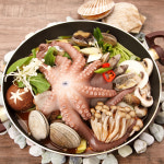 싱싱 냉동 생문어 1마리 제수용 냉동 문어 800g~1.5kg : 고래푸드