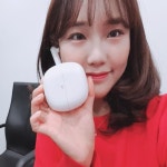 WT2 Plus 인공지능 AI 휴대용 실시간 동시 통역기 36개국 언어 양방향 블루투스 음성인식 통역 이어폰 번역기 : 브이제이센타