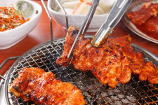 [56년 전통 춘천닭갈비] 숯불닭갈비 캠핑음식 밀키트 : 인생식탁