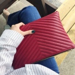 믹스 모던 퀼팅 사선 클러치백 : 올데이백