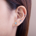 14k 18k 5발 런던블루큐빅 피어싱 아웃컨츠 이너컨츠 트라거스 피어싱 : 아이링골드