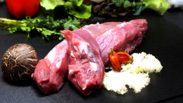 미트얌 국내산 1등급 냉장 안심 500g 수육 돈까스 탕수육 잡채 카레 돼지 : 미트얌