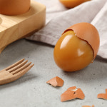 흥생농장 국내산 참나무향 훈제란 20구 훈연향 훈제계란 식사대용 : 흥생농장