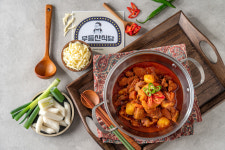 [무등산식당 곱갈비찜] 한우 소대창 매운 돼지갈비찜 매운맛 모짜렐라 치즈 : 무등산식당