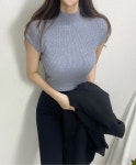 반폴라 캡소매 반팔 니트 : 슈잼마켓
