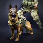 1/6  ToysCity 독일 셰퍼드  강아지모형  인테리어 장식품 차량용장식품 워킹독 시리즈 : 꿀템마을