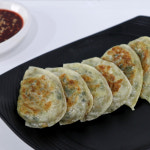 50년 전통 김해 달인양념만두 원조만두 고기만두 1팩 (20개/660g) 캠핑음식 밀키트 : 달인양념만두