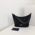 정품 프라다백 : 빈티크 Vintique