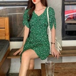 당일배송 여름 여행 휴양지 바캉스 그린 컬러 플라워 쉬폰 스트링 퍼프 셔링 스퀘어 미니 원피스 : 어반나래