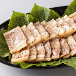 국내산 머릿고기 옛날 편육 250g x 4팩 (새우젓 포함) : 병천아우내식품