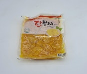 하나에프앤드엘 하나단무지 압착반달 1kg : 갑자식자재
