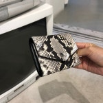 20/21 메종 마르지엘라 인벨롭월렛 스네이크 S56UI0136 P3610 H7168 : 비아모다10