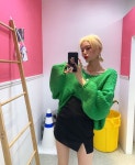 [시즌오프 빅세일 W-22] 컬러퐁 입술넥 여리루즈핏 니트 4color : 끌랑