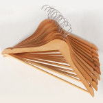 마켓비 튼튼한 논슬립 원목 나무 우드 옷걸이 니트 셔츠 원피스 코트 : 나누벨