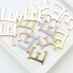 이니셜 E 펜던트 [P0078] [15.5mm x 22.5mm] : 비즈포유