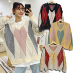 여성 오버핏 루즈핏 브이넥 아가일 니트 : 에이티원샵