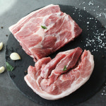 보성녹차 먹인 한돈 보쌈세트 1kg(앞다리살500g+생목살500g) : 친환경팔도