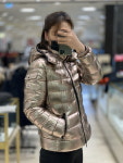 [MONCLER]몽클레어 여성 베이디 메탈릭 다운 패딩 점퍼 4688405 C0291 150 : NC평촌점 끌린느