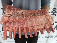 제주도 흑돼지 돈마호크  통원육 3.3kg 3.6kg 뼈등심 프렌치렉 돈토마호크 백돼지 : 제주웨스트우드수산