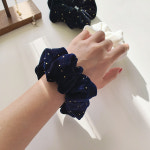 컨셉온 은하수 벨벳 스크런치 곱창끈 헤어밴드 : 컨셉온